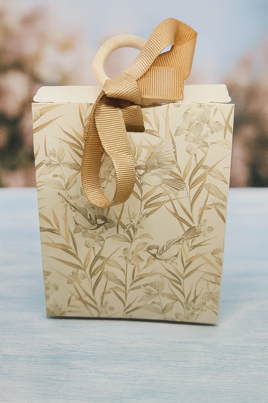 Luxury Floral Gift Bag B with Ribbon Handle – Ivory & Gold
